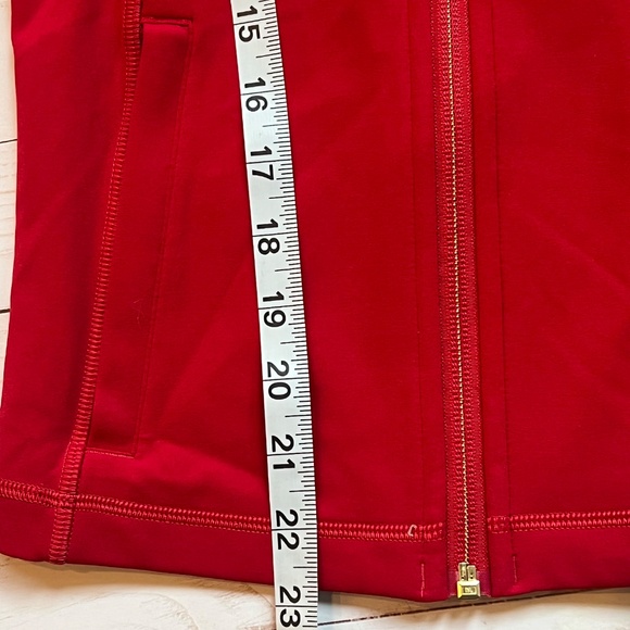 Rare Lululemon Define Jacket Red Size 6 – unworn, no tags Perfect Condition - Picture 7 of 9